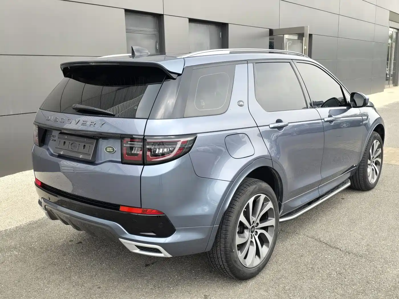 Land Rover Discovery Sport 2021 249PS R-Dynamic S Performance Edition фото 4
