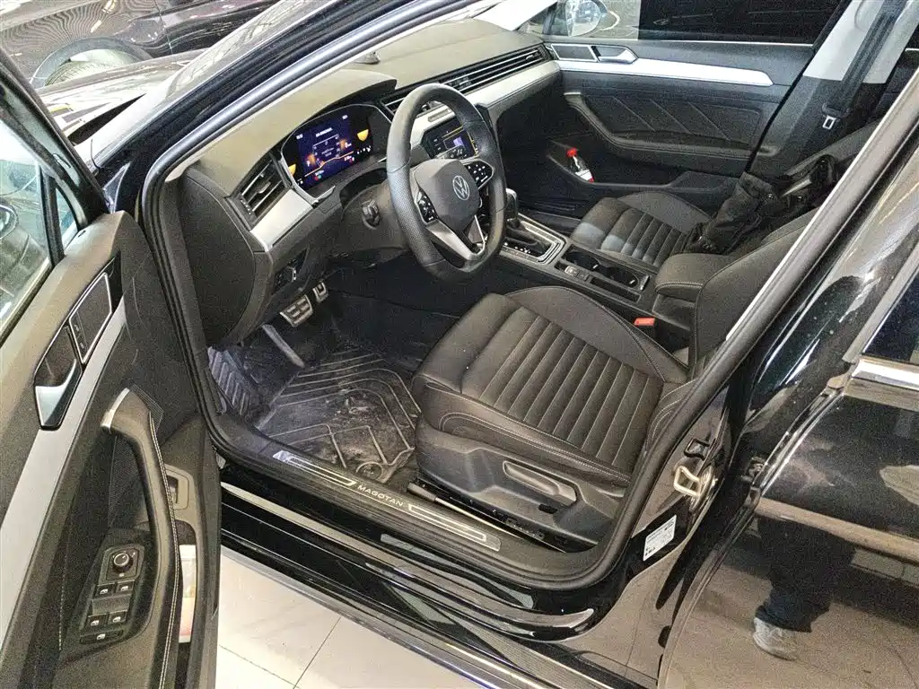 Volkswagen Magotan 2025 Popular Edition 280TSI DSG Comfort фото 12