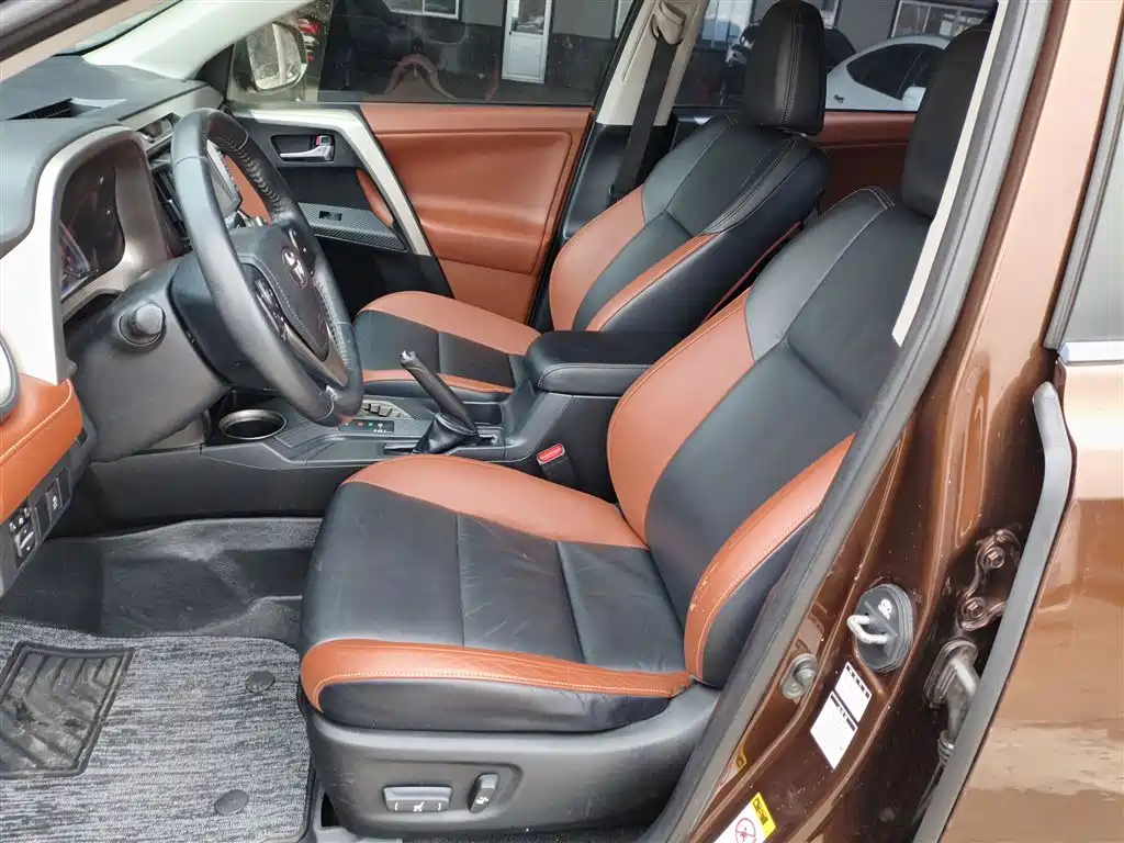 Toyota RAV4 Rongfang 2013 2.5L Auto 4WD Luxury фото 11