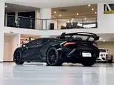Фото 3 - Lamborghini Huracán