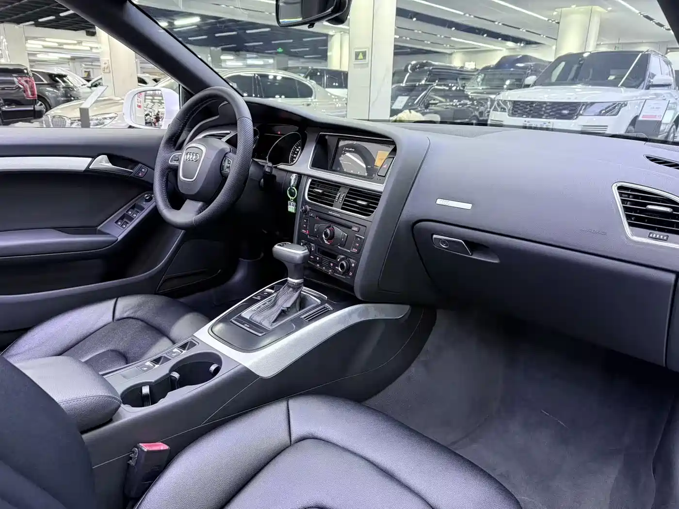 Audi A5 (Import) 2010 2.0TFSI Cabriolet фото 11