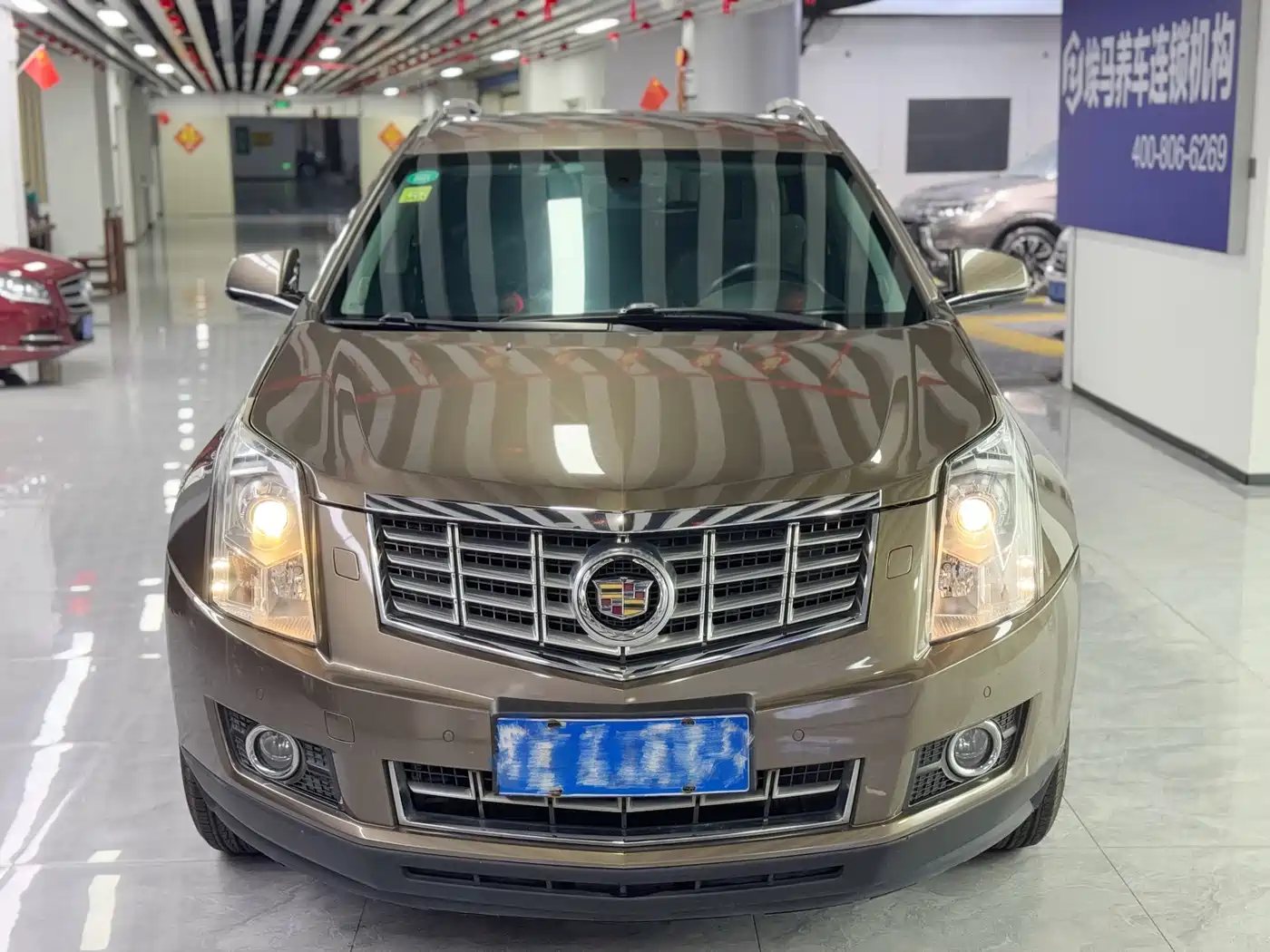 Cadillac SRX 2015 3.0L Elite фото 2