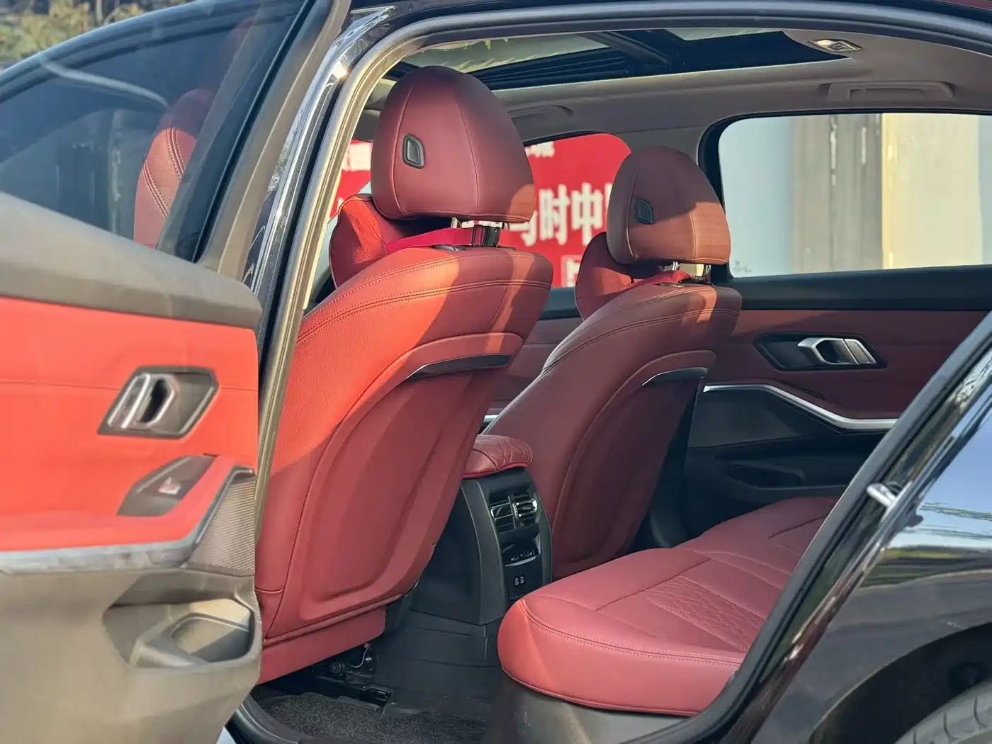 BMW i3 2024 eDrive 40 L Night Sport Package фото 6
