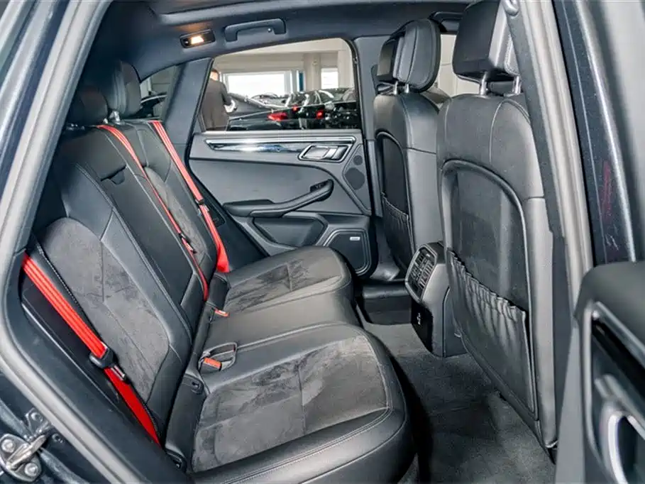 Porsche Macan 2020 Macan S 3.0T фото 24