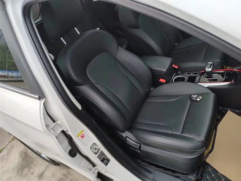 Haval H2 2018 Creation Edition Blue Label 1.5T DCT 2WD Style фото 25