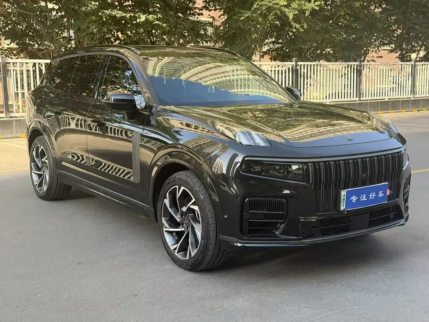 Lynk & Co 09 EM-P 2022 2021 2.0T PHEV Halo 6-seater