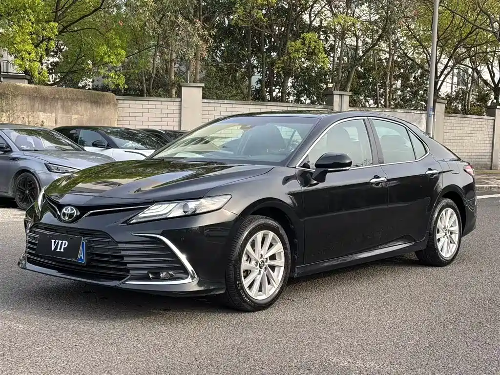 Toyota Camry 2022 2.0GVP Leading Edition