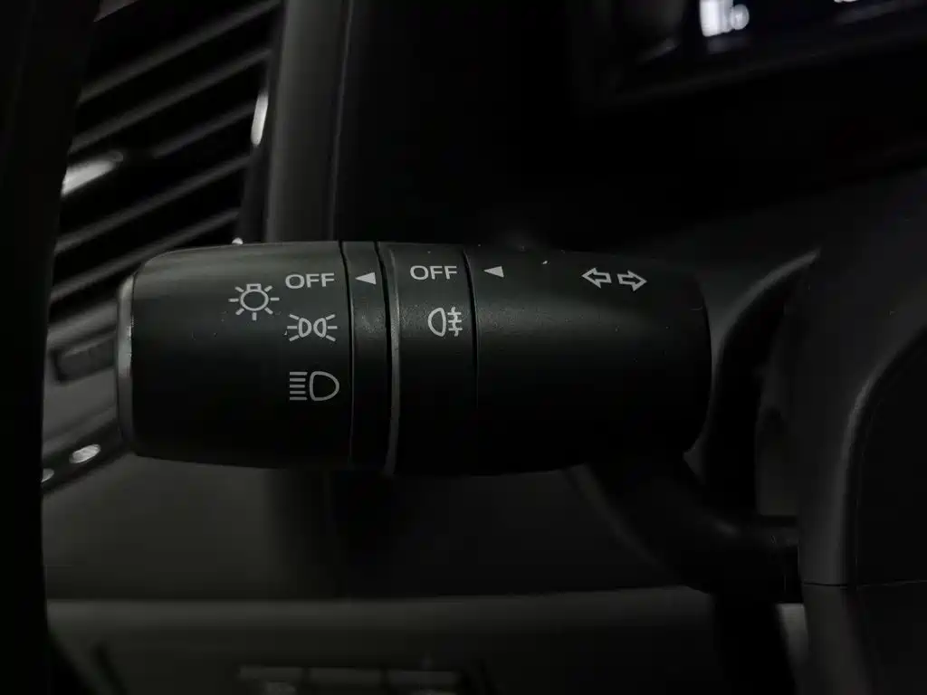 Photo 21 - Mazda CX-4