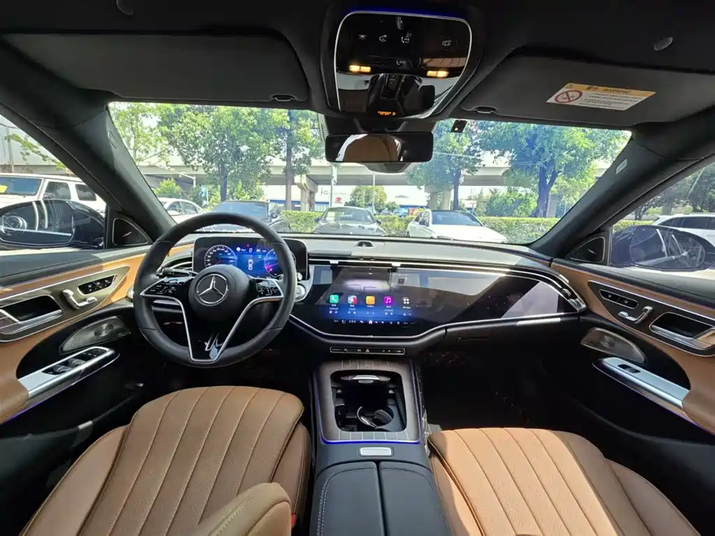 Mercedes-Benz E-Class 2024 Model E 300 L Luxury фото 13