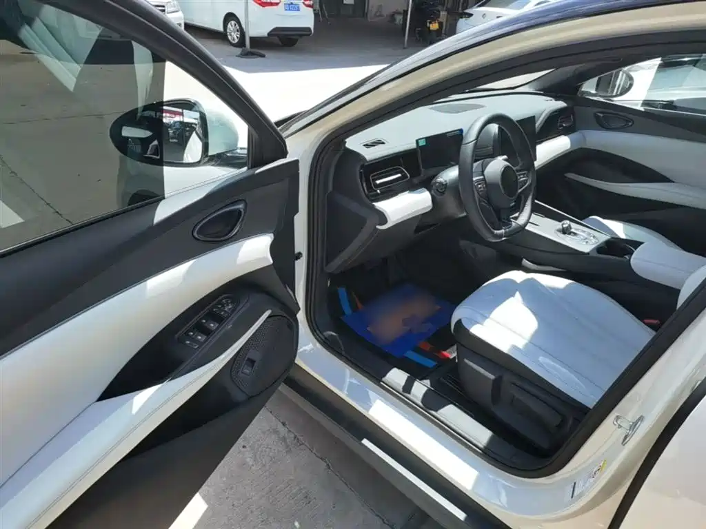 BYD Seal 06 New Energy 2024 DM-i 80KM Luxury фото 16