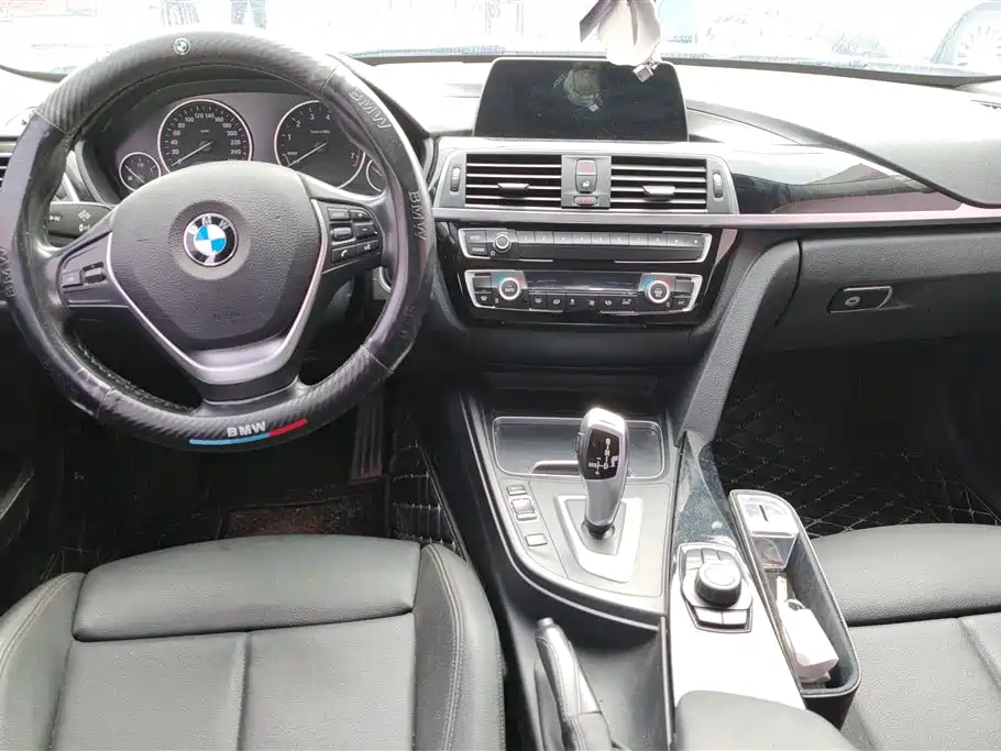 BMW 3 Series 2018 320Li Fashion Style фото 12