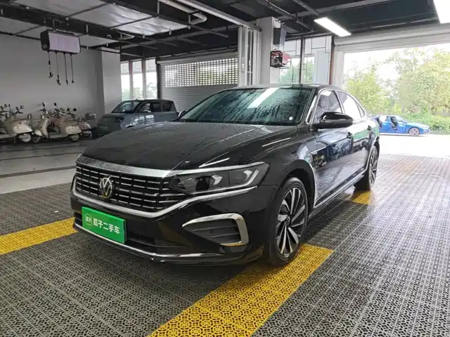 Volkswagen Passat 330TSI, Элит