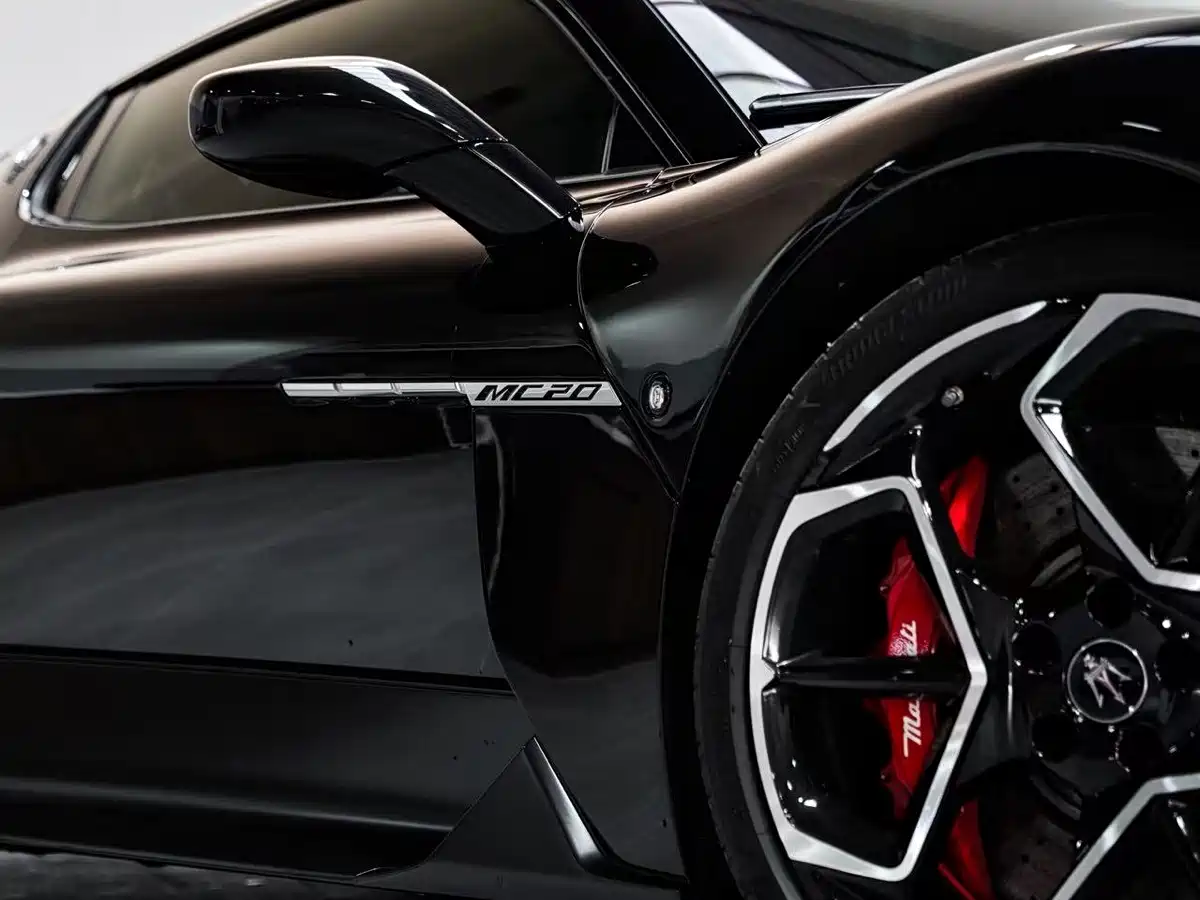 Maserati MC20 2023 3.0T Standard Edition фото 8