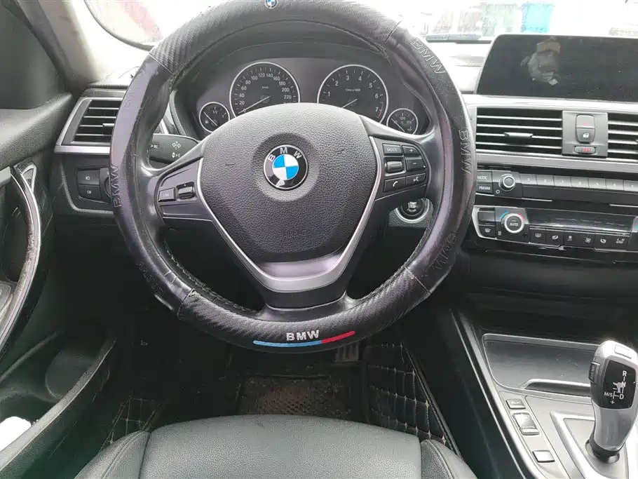 BMW 3 Series 2018 320Li Fashion Style фото 15