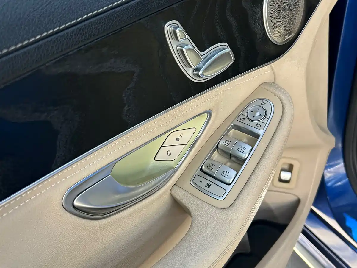 Mercedes-Benz C-Class 2015 Facelift C 180 L Sport фото 11