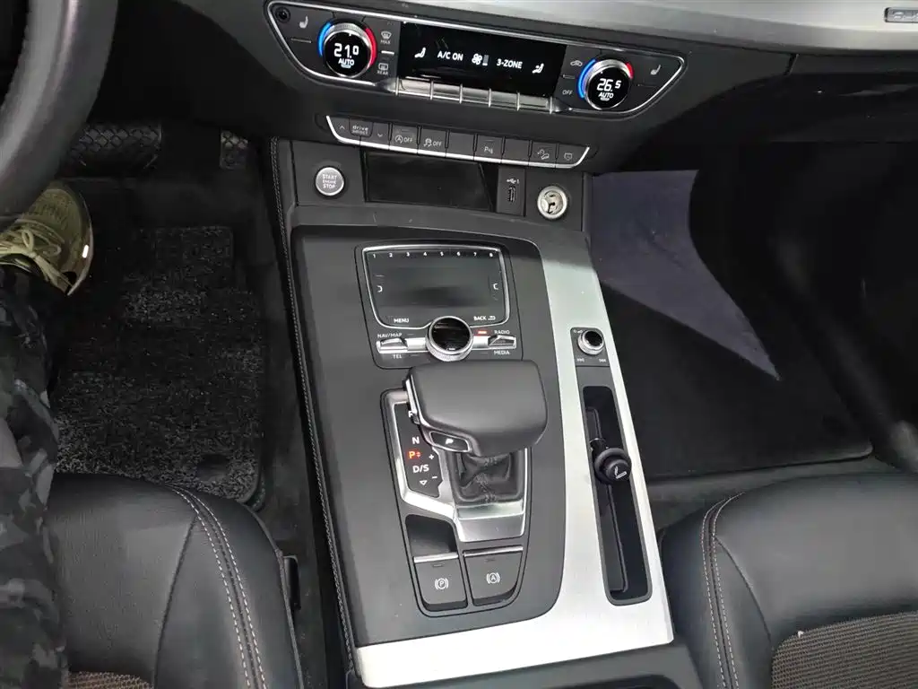 Audi Q5L 2018 40 TFSI Premium Fashion China VI фото 14