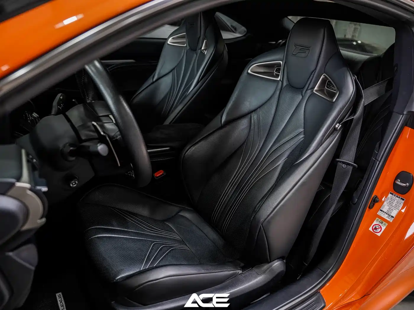 Lexus RC F 2016 F 5.0L Carbon Fiber Edition фото 19
