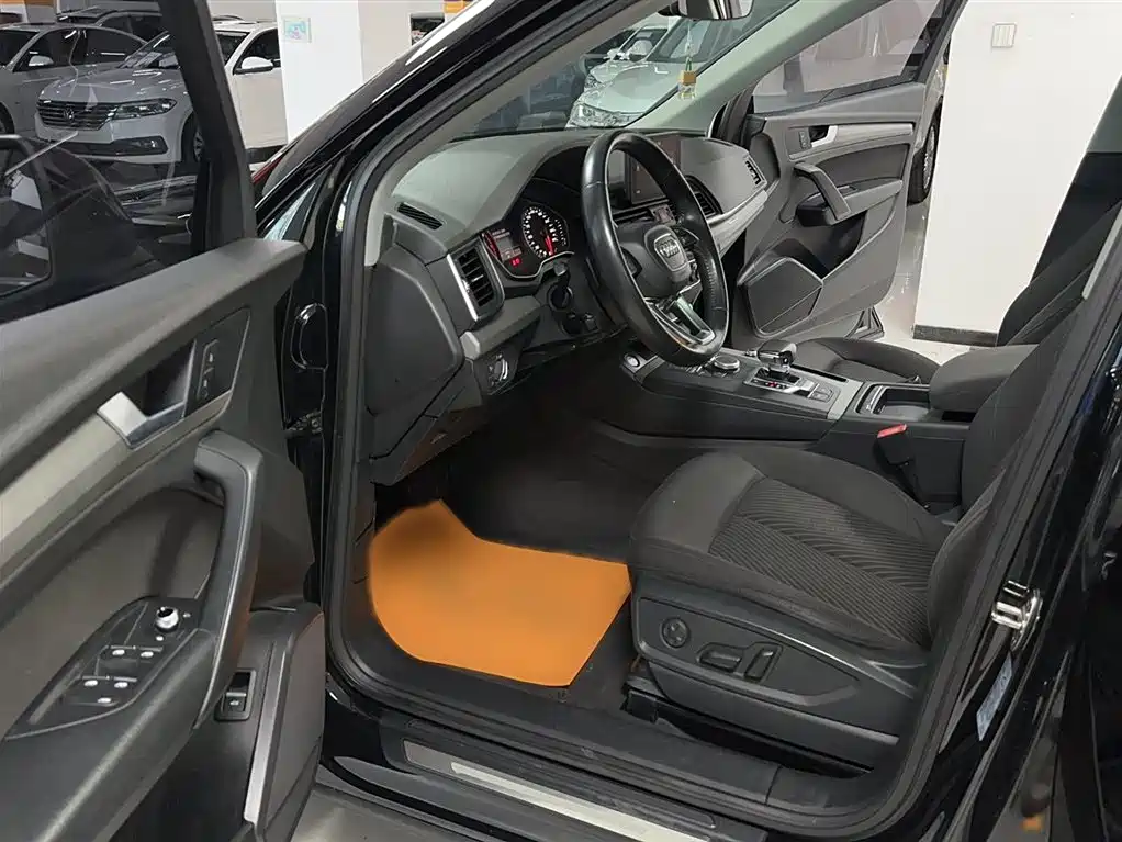 Audi Q5L 2018 40 TFSI Prestige Progressive (China V) фото 19