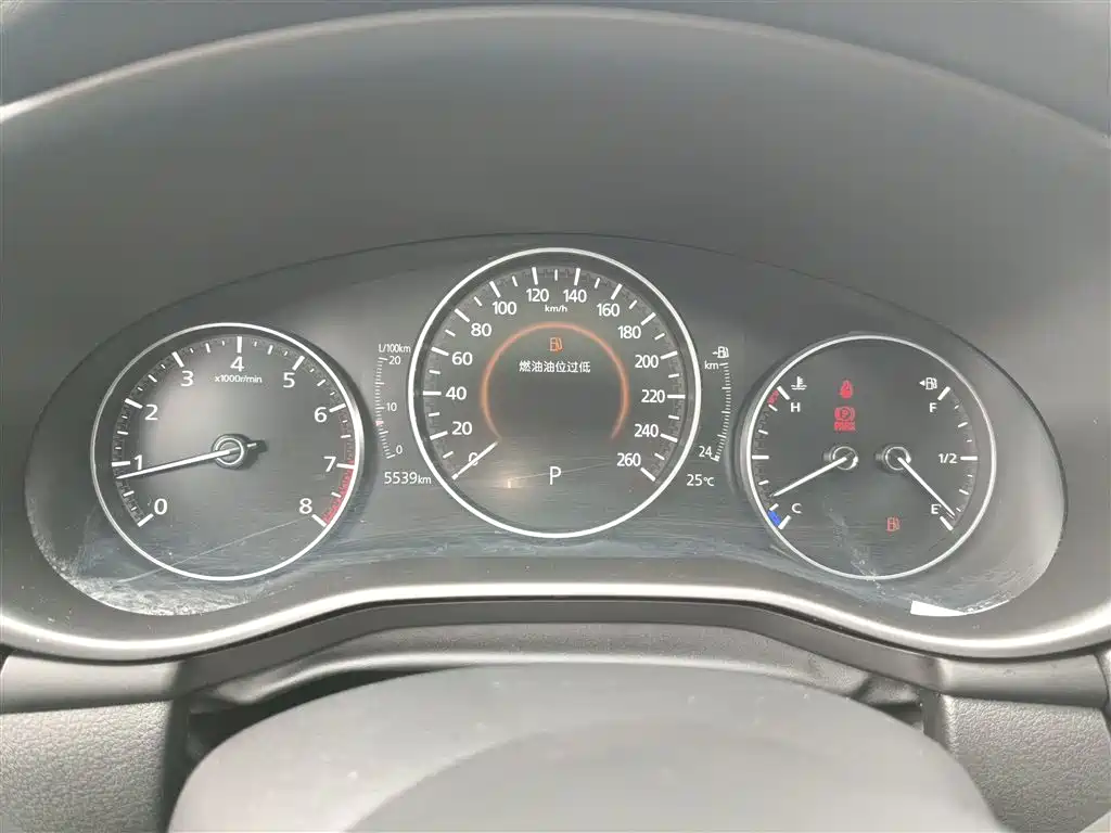MAZDA 3 ANGKESAILA