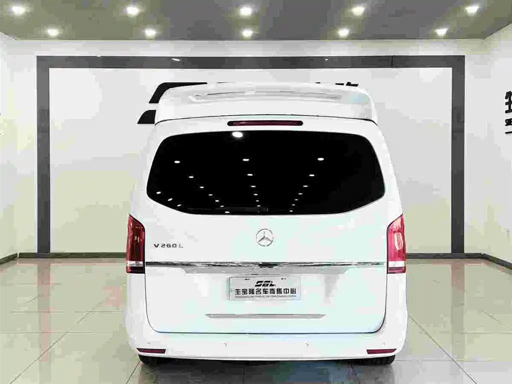 Mercedes-Benz V-Class 2020 V 260 Luxury Edition фото 5