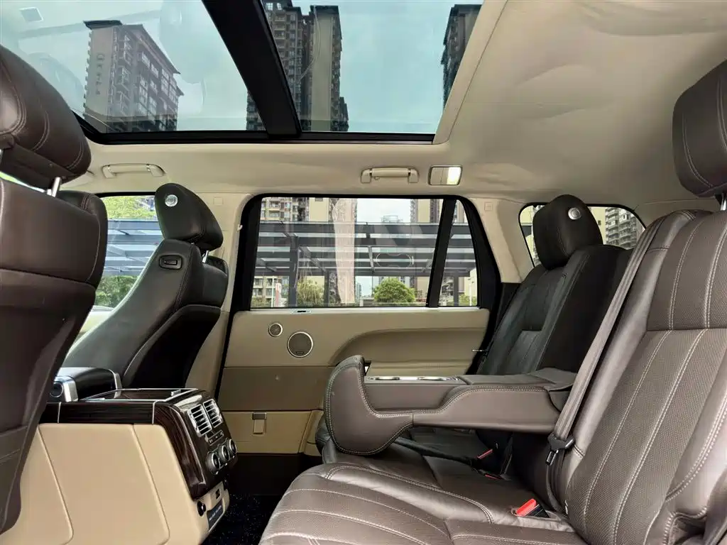 Land Rover Range Rover 2017 3.0 SC V6 Vogue LWB (Long Wheelbase) фото 17