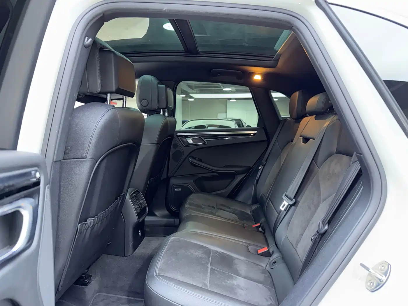 Porsche Macan 2018 Macan S 3.0T фото 13
