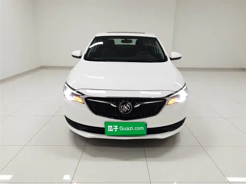 Buick Excelle 2021 Facelift 1.3T Auto Mild Hybrid Elite фото 3