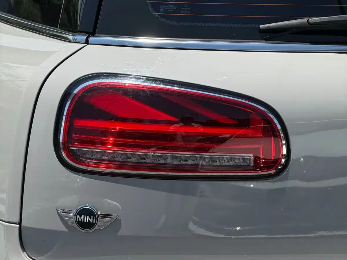 MINI CLUBMAN 2016 2.0T COOPER S Geek Edition фото 9