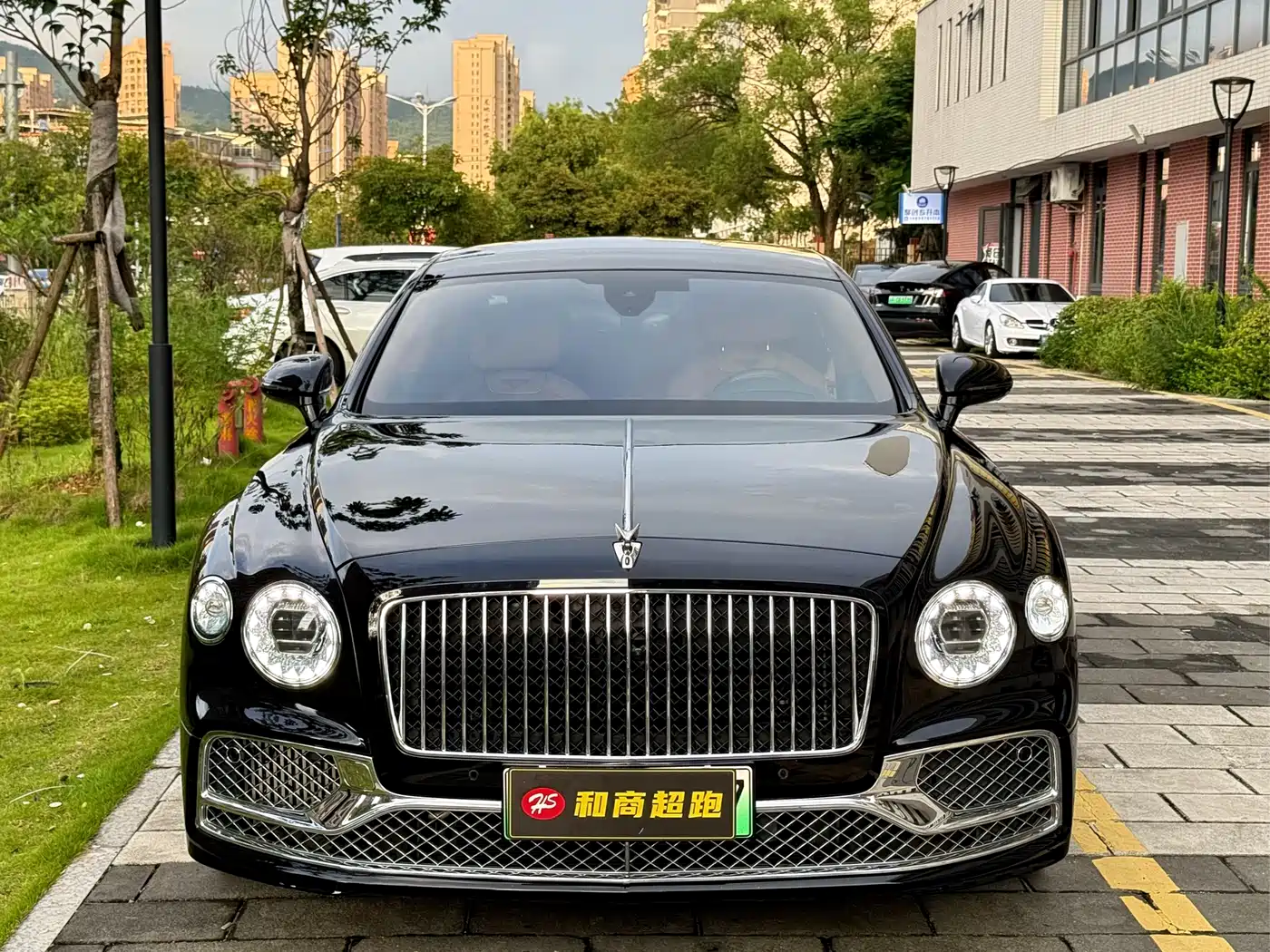 Bentley Flying Spur Plug-in Hybrid