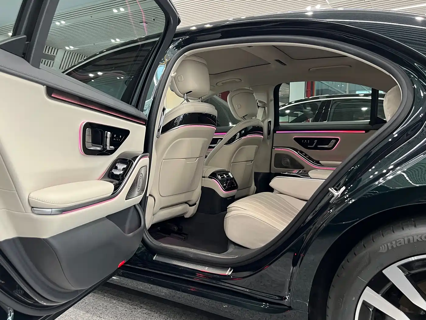Mercedes-Benz S-Class 2023 Model S 400 L Luxury Edition фото 6