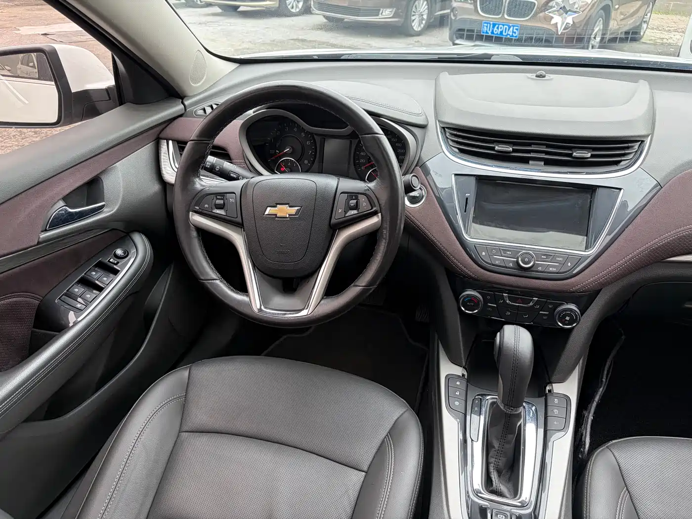 Chevrolet Malibu 2017 1.5T Automatic Luxury Edition фото 11