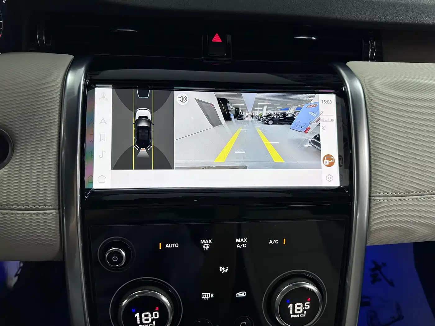 Land Rover Discovery Sport 2022 Model Facelift 249PS R-Dynamic S Performance Edition 5-seater фото 12
