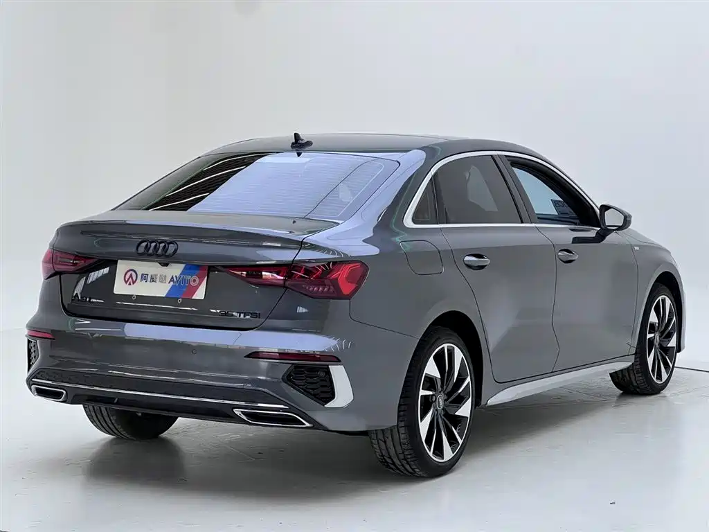 Audi A3 2023 A3L Limousine 35 TFSI Fashion Sport фото 4