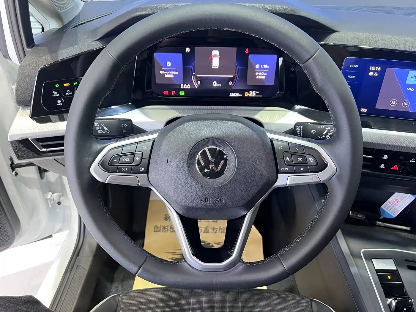 Volkswagen Golf 2023 280TSI DSG Pro фото 11
