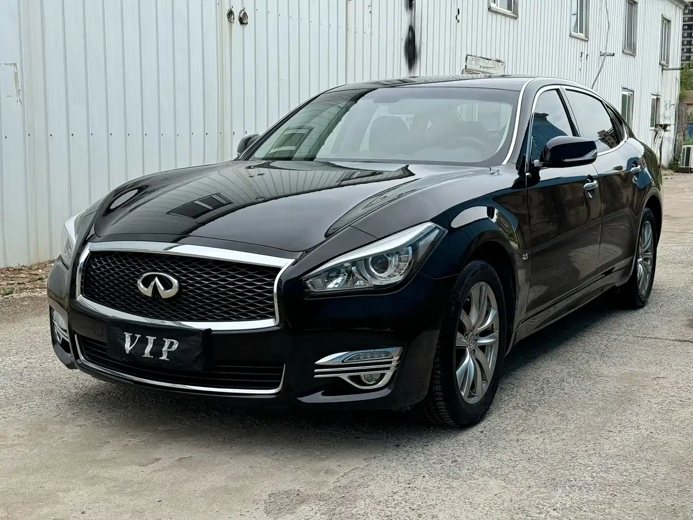 Infiniti Q70 2017 2017 Q70L 2.5L Elite Edition