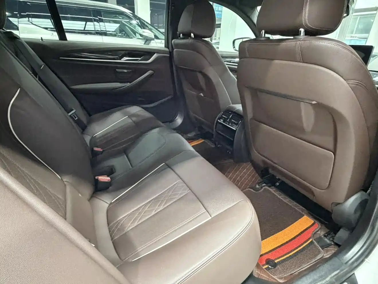 BMW 5 Series 2022 Model Second Facelift 525Li M Sport Package фото 12