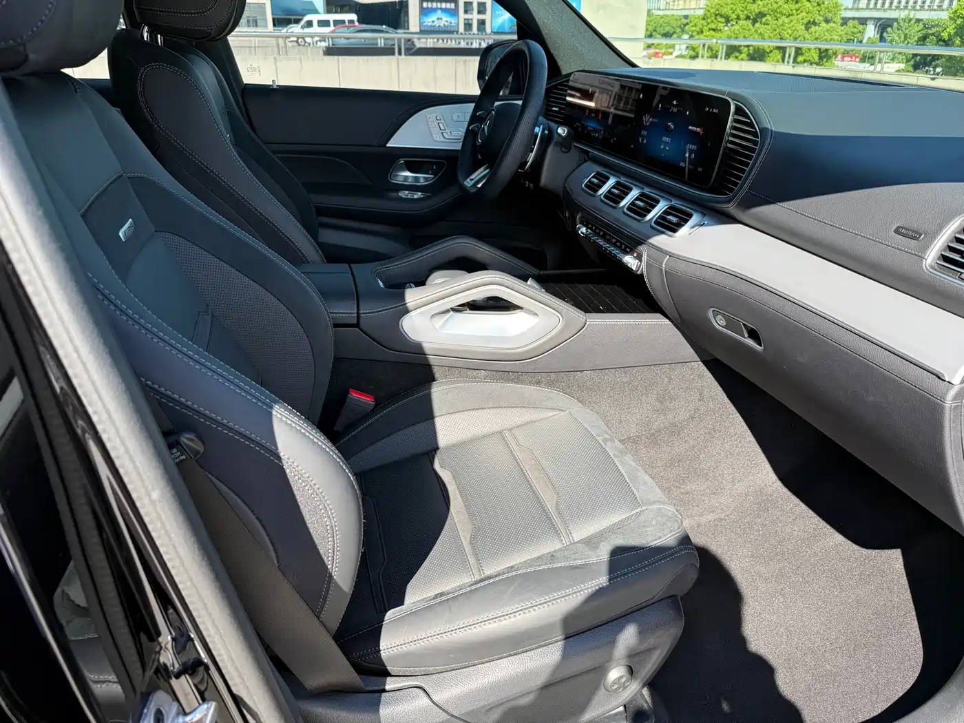 Mercedes-Benz GLE AMG 2024 AMG GLE 53 4MATIC+ фото 13