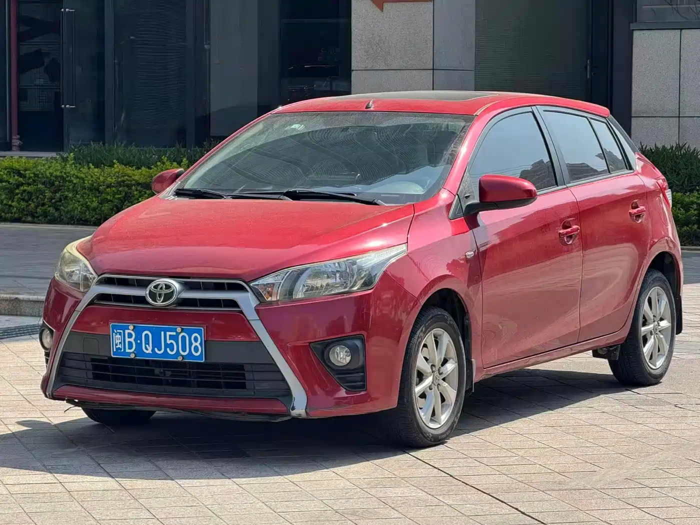 Toyota YARiS L Zhi Xuan 2015 1.5G Auto Sunroof Special Edition
