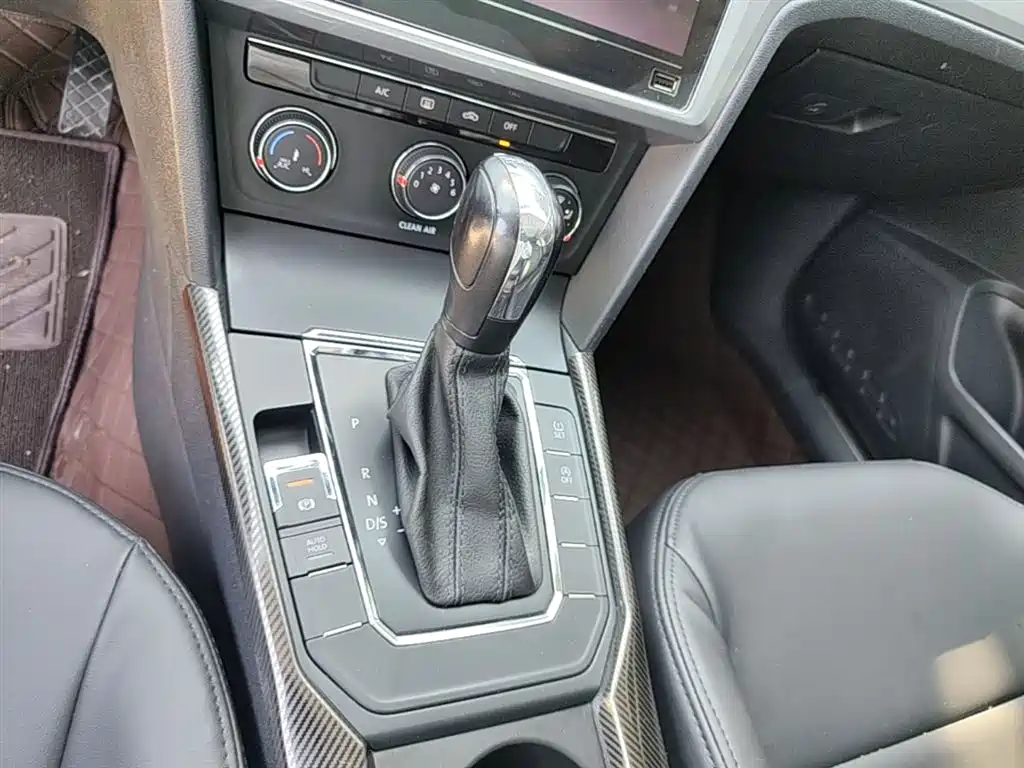 Volkswagen Lamando 2021 230TSI DSG Fashion Edition фото 14
