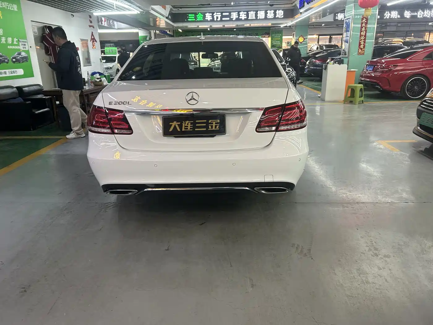 Mercedes-Benz E-Class 2015 Facelift E 180 L фото 8