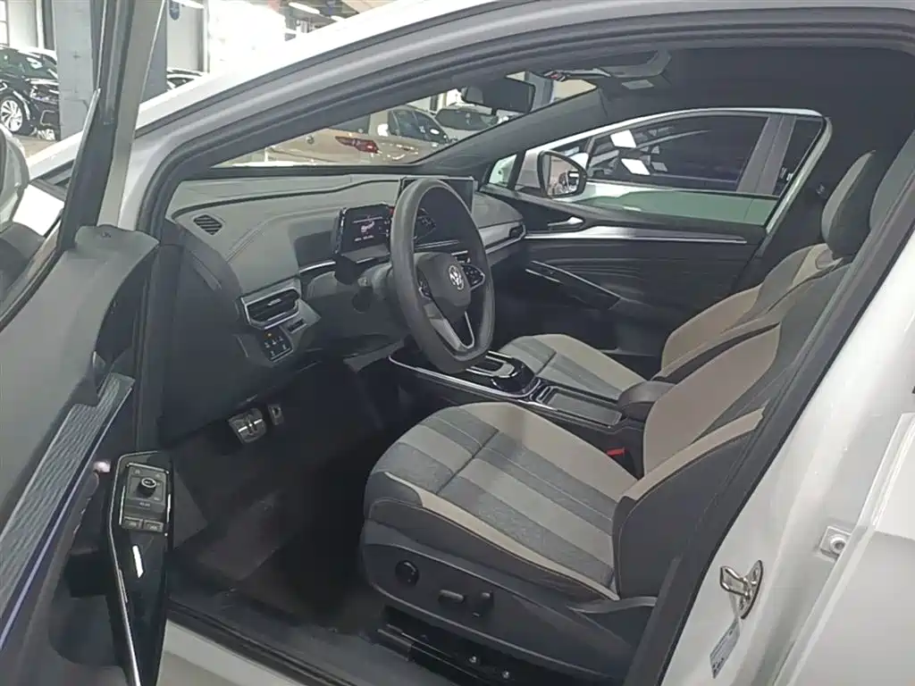 Volkswagen ID.4 CROZZ 2024 Pure Limited Edition фото 16