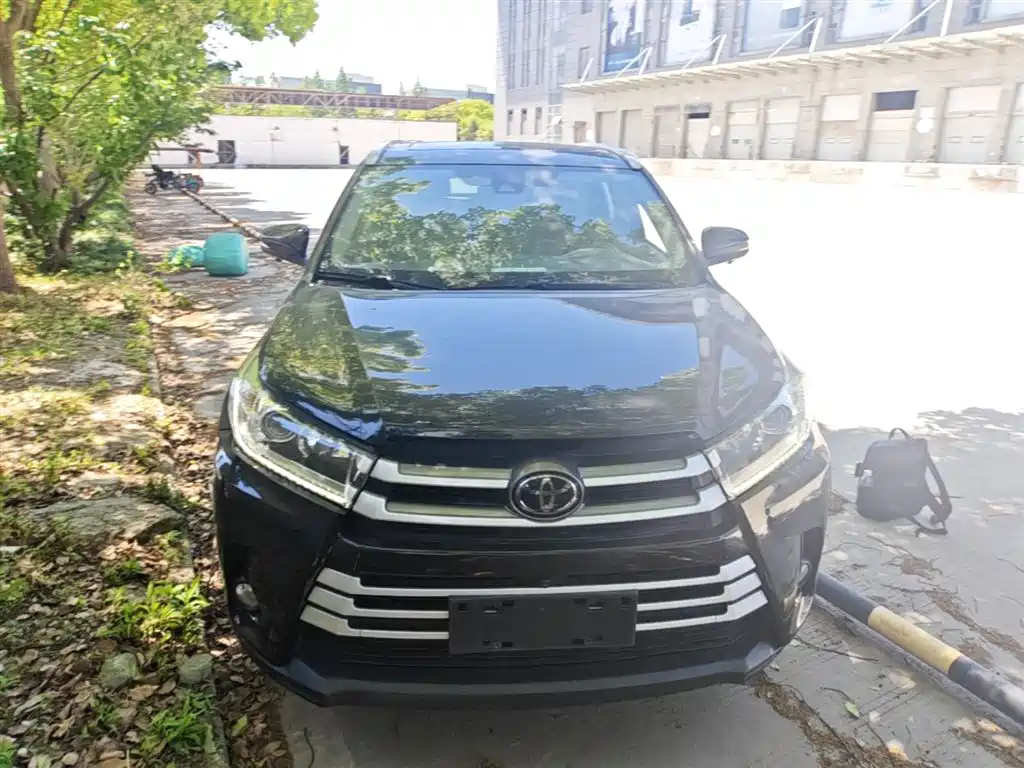 Toyota Highlander 2021 2.0T AWD Luxury 7-Seater фото 3
