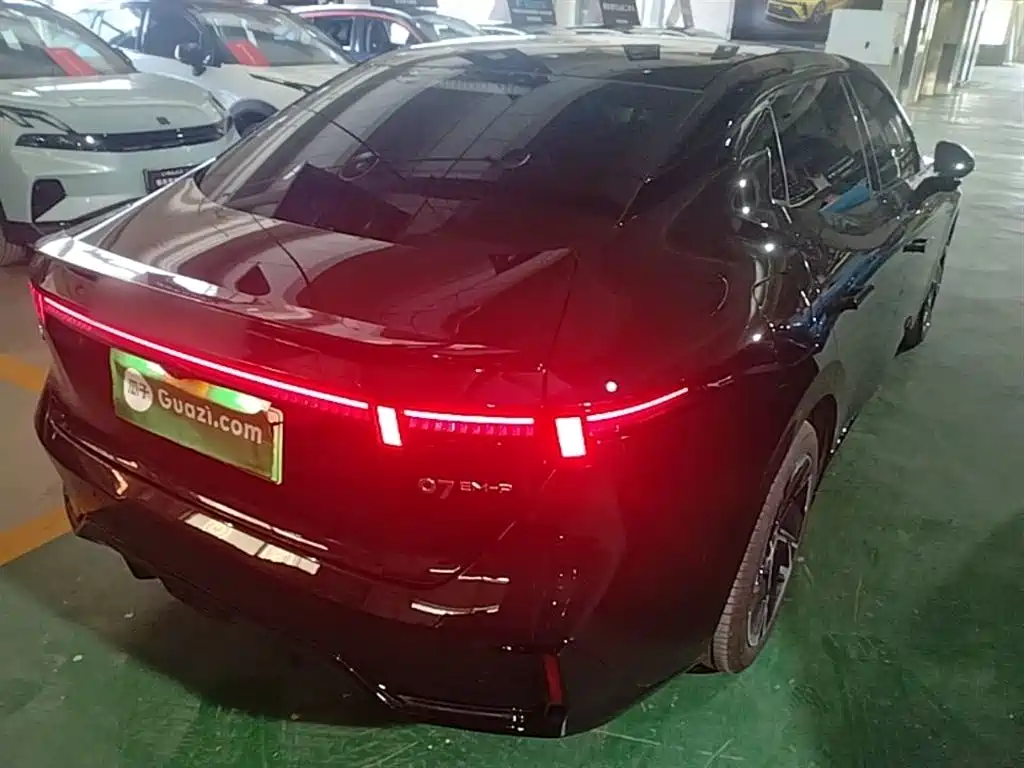 Lynk & Co 07 EM-P 2024 EM-P 126 Long Range Halo фото 7