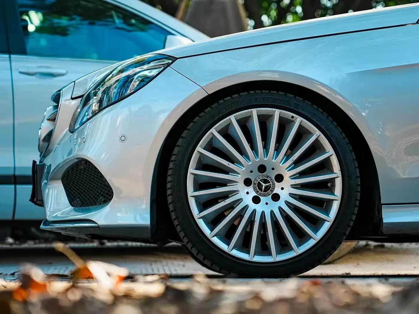 Mercedes-Benz E-Class 2015 E 260 L Sport Luxury фото 2
