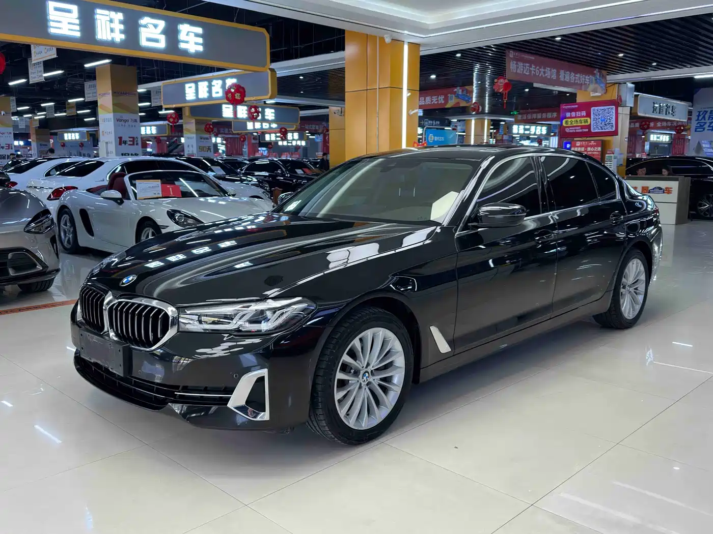 BMW 5 Series 2022 Facelift 525Li Luxury Package