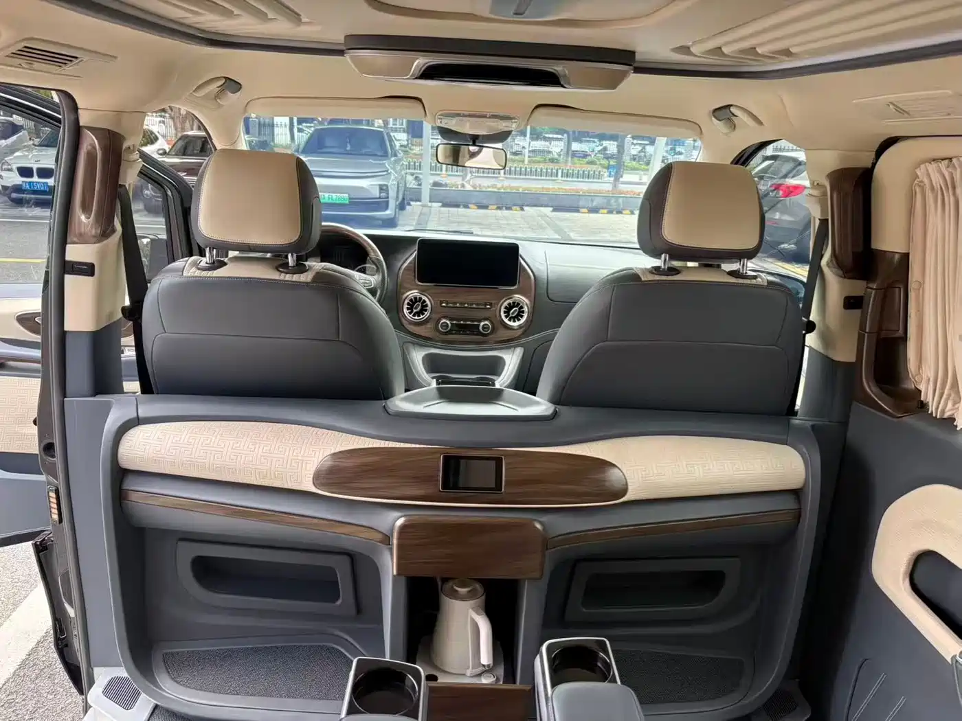 Mercedes-Benz Vito 2021 2.0T Business Edition 7-seater фото 5
