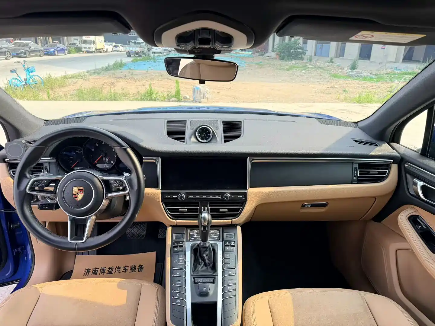 Фото 9 - Porsche Macan