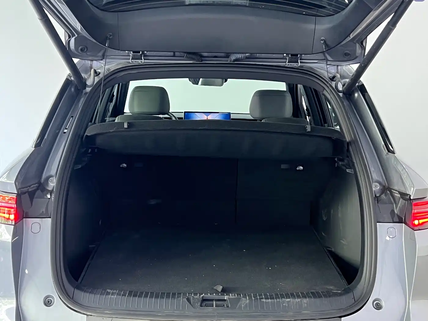 BYD Song Pro New Energy 2025 2nd Generation Smart Driving Edition DM-i 115KM Excellence Type фото 8