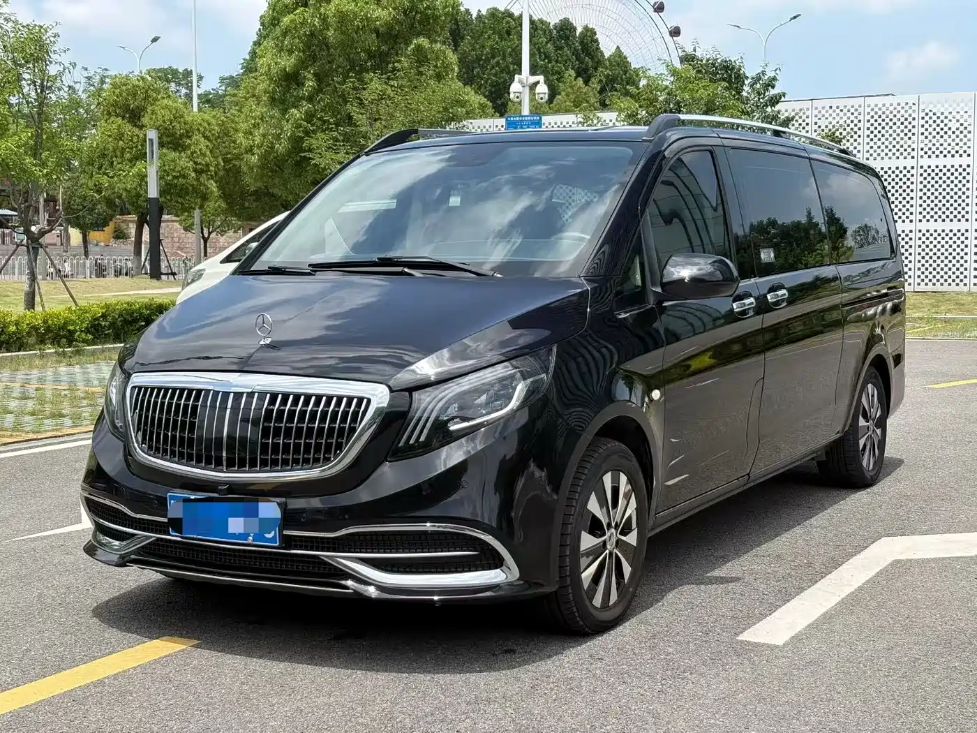 Mercedes-Benz Vito 2021 2.0T Business Edition 7-seater