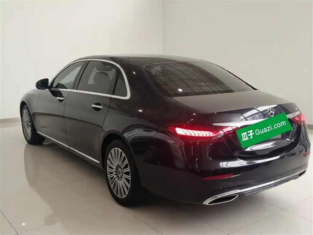 Mercedes-Benz E-Class 2023 E 300 L Fashion фото 23